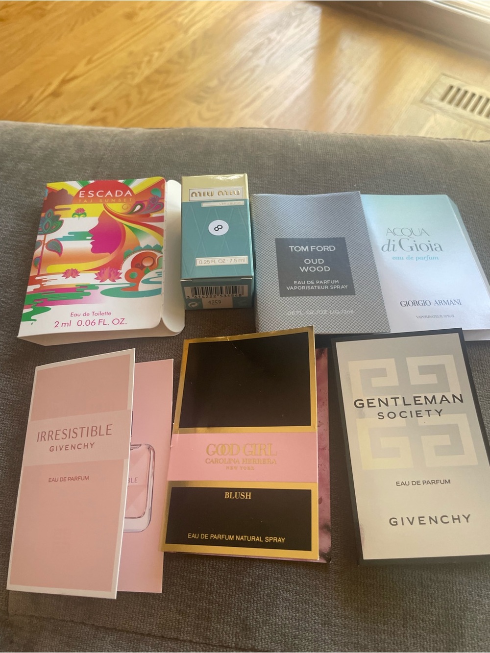 Miu Miu Pink Leau Bleue perfume and Sample Lot